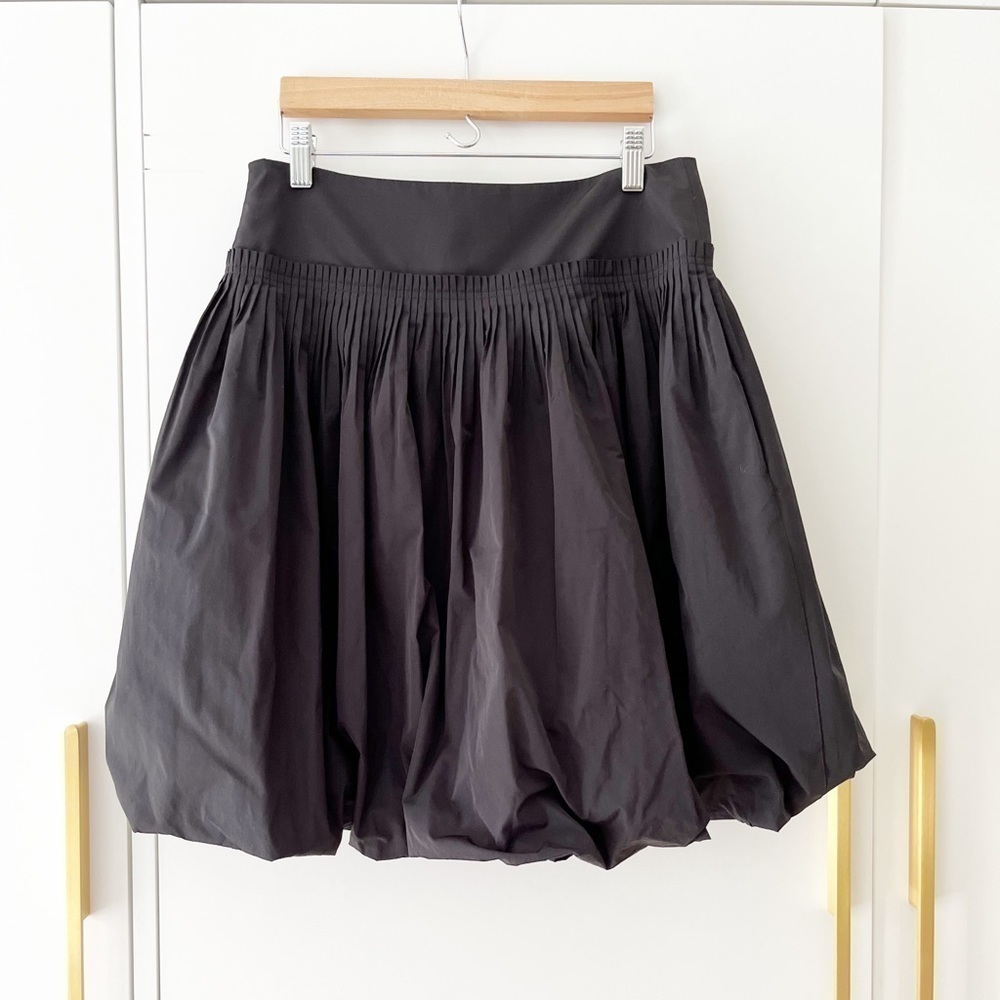 𝅺maxazria Collection Black Bubble skirt
